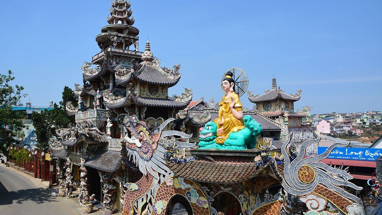  Chùa Linh Phước - ngôi chùa linh thiêng ở Đà Lạt