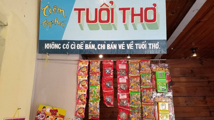 Tủ bán đồ ăn vặt Tủ bán đồ ăn vặt