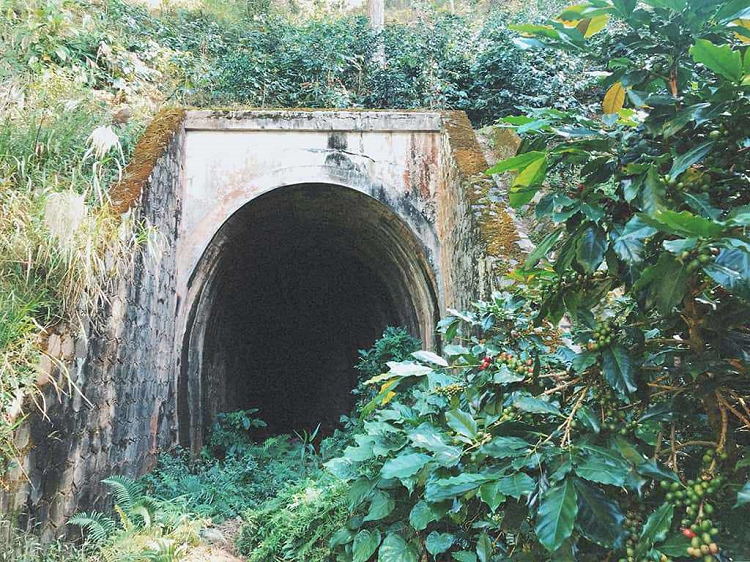 Đường hầm hỏa xa