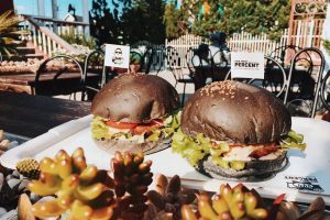 Mục sở thị tiệm bánh ngon Percent Burger – Bread & Tea