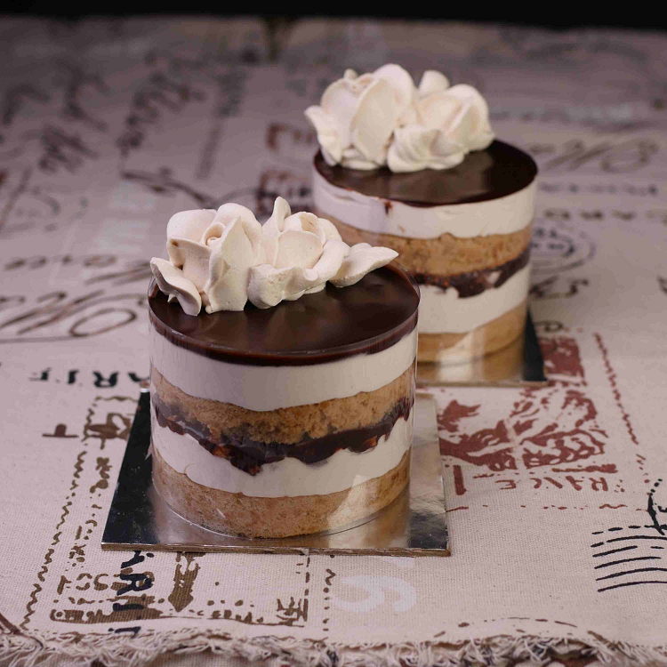 The Bean – Cake & Class The Bean – Cake & Class