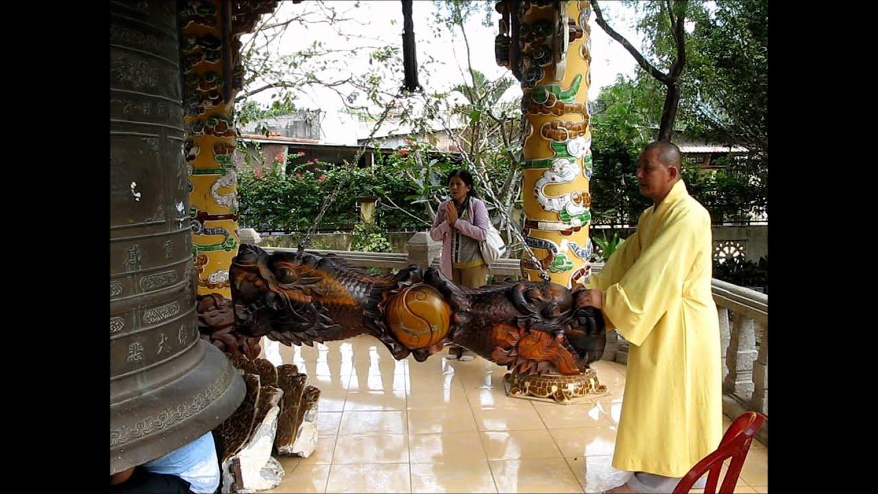 Tháp chuông thiền viện