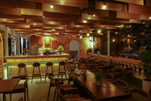 Cùng bạn bè nhâm nhi ly bên không gian dịu nhẹ tại Catina Cafe