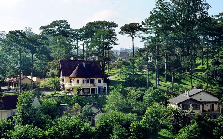 Mang vẻ huyền bí, quyến rũ Mang vẻ huyền bí, quyến rũ