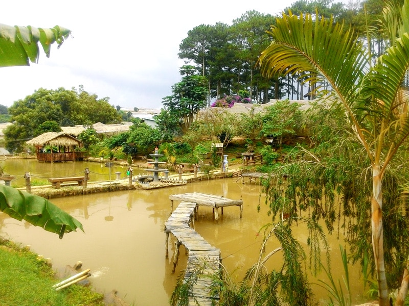 Hồ Thủy Quái