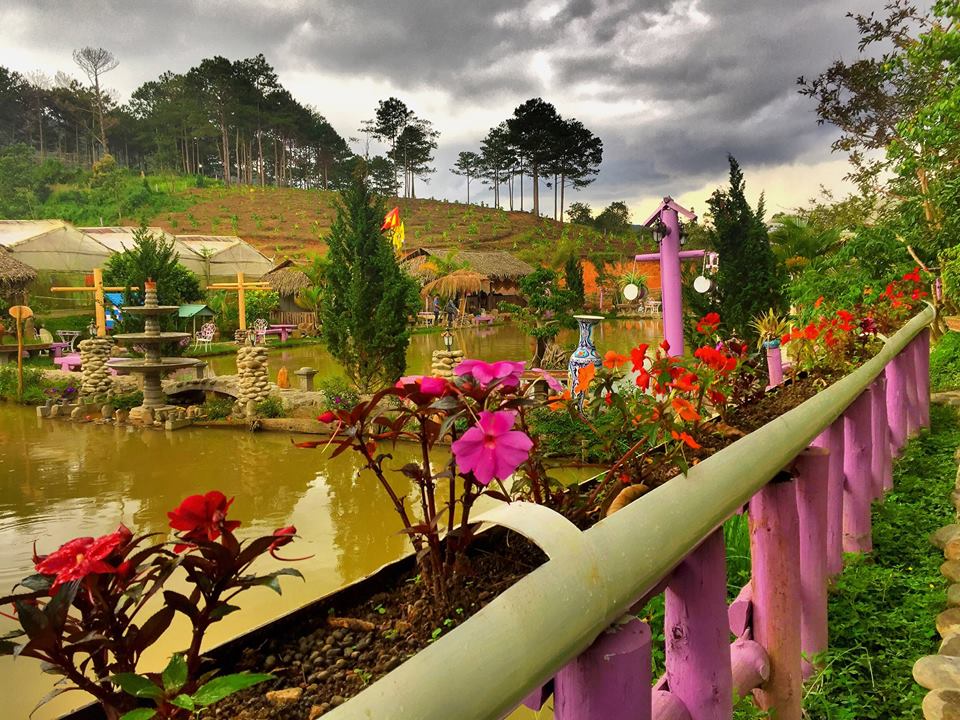 Hồ Thủy Quái