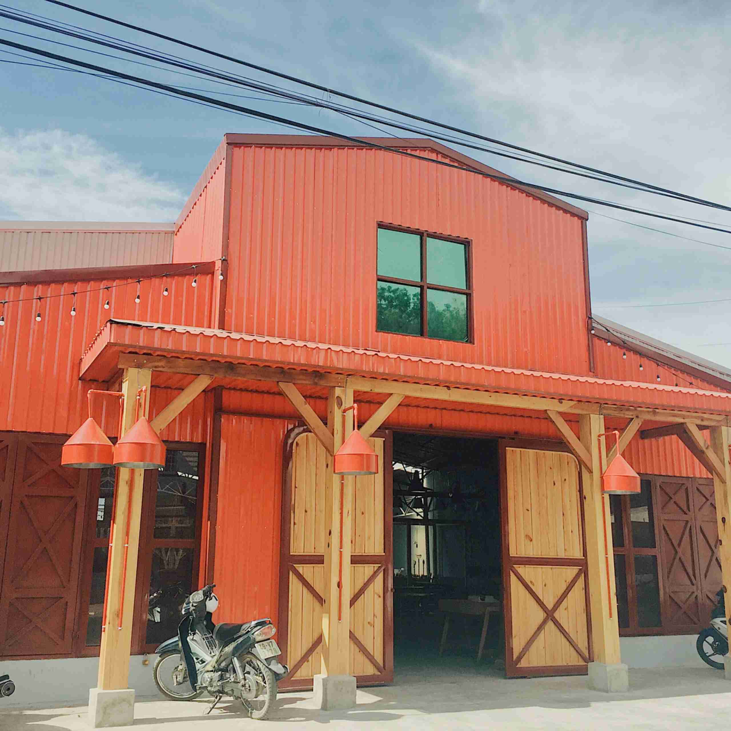 Barn House BBQ and Beer Đà Lạt