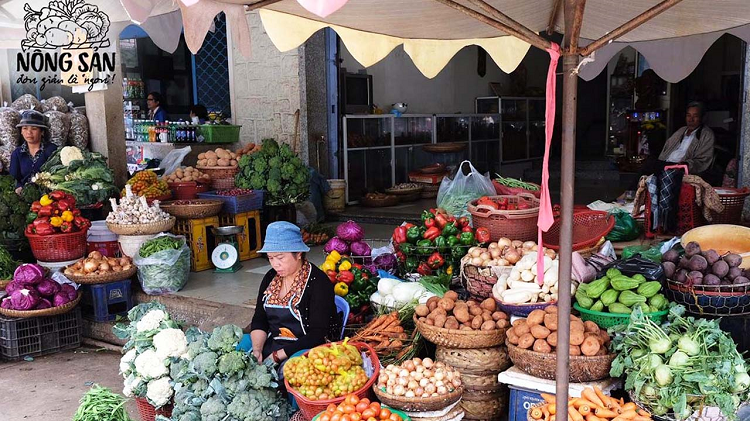 chợ nông sản Đà Lạt