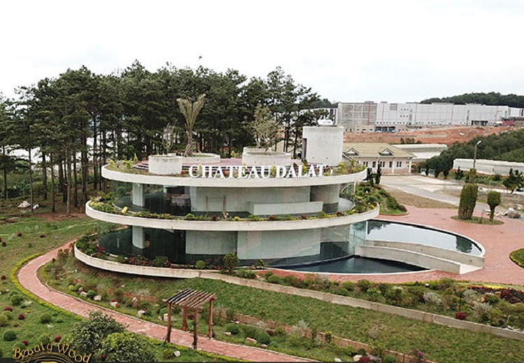 Hầm vang Đà Lạt