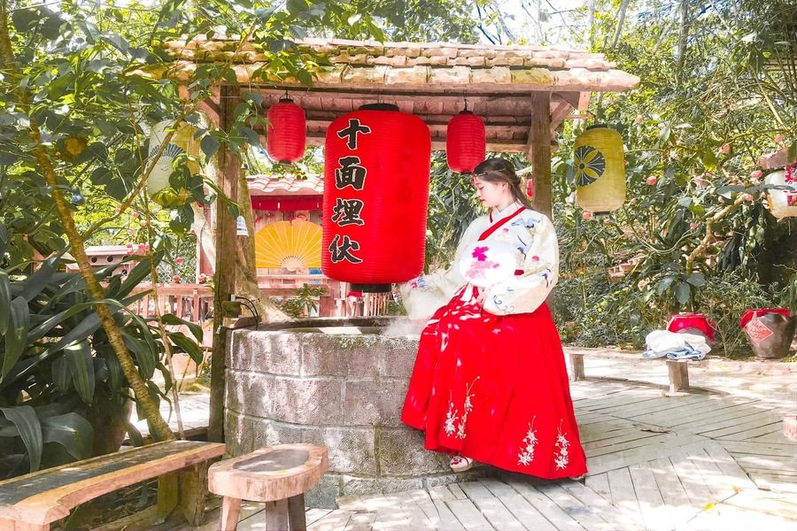 Hiệp Khách Lầu ĐÀ LẠT