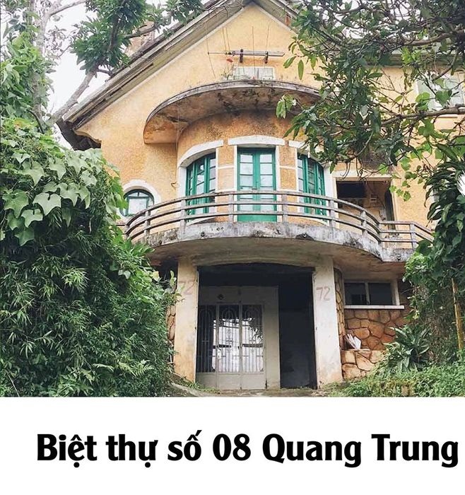 Biệt thự ở đường Quang Trung