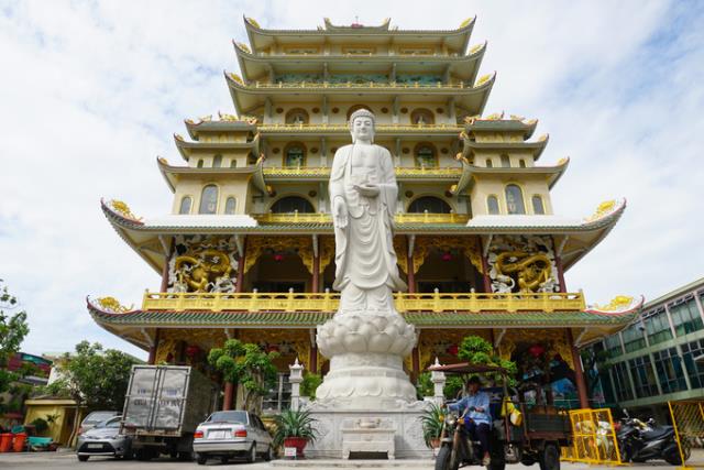Ngôi chùa Vạn Đức Ngôi chùa Vạn Đức