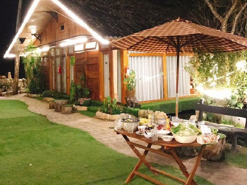 Khuôn viên homestay rộng và đẹp Khuôn viên homestay rộng và đẹp