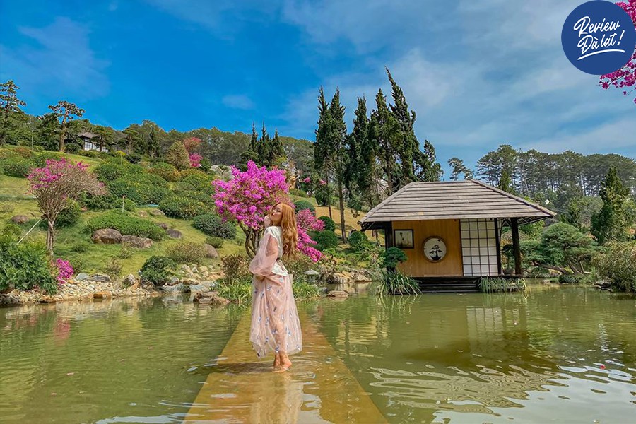 Khuôn viên rộng rãi, nhiều tiểu cảnh xịn sò