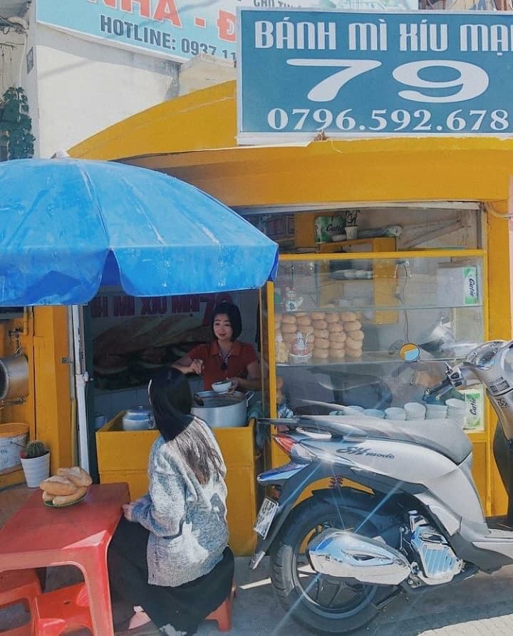Bánh mì xíu mại
