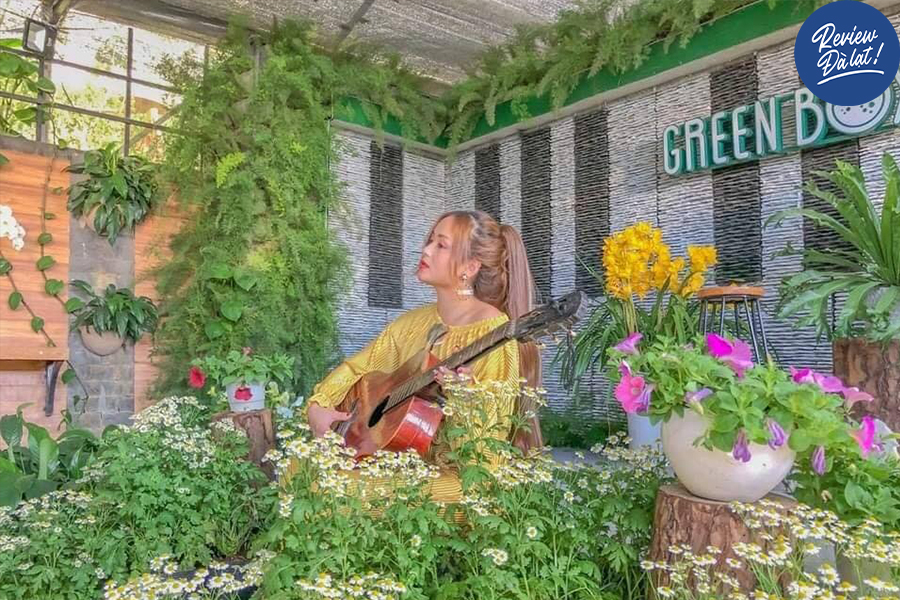 Green Box Vietnam cafe