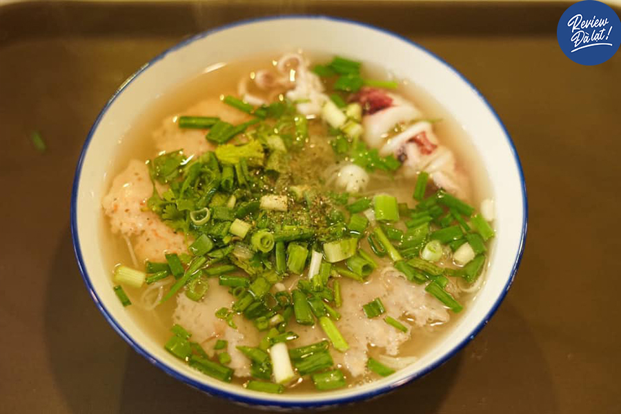 Nước dùng thơm ngon